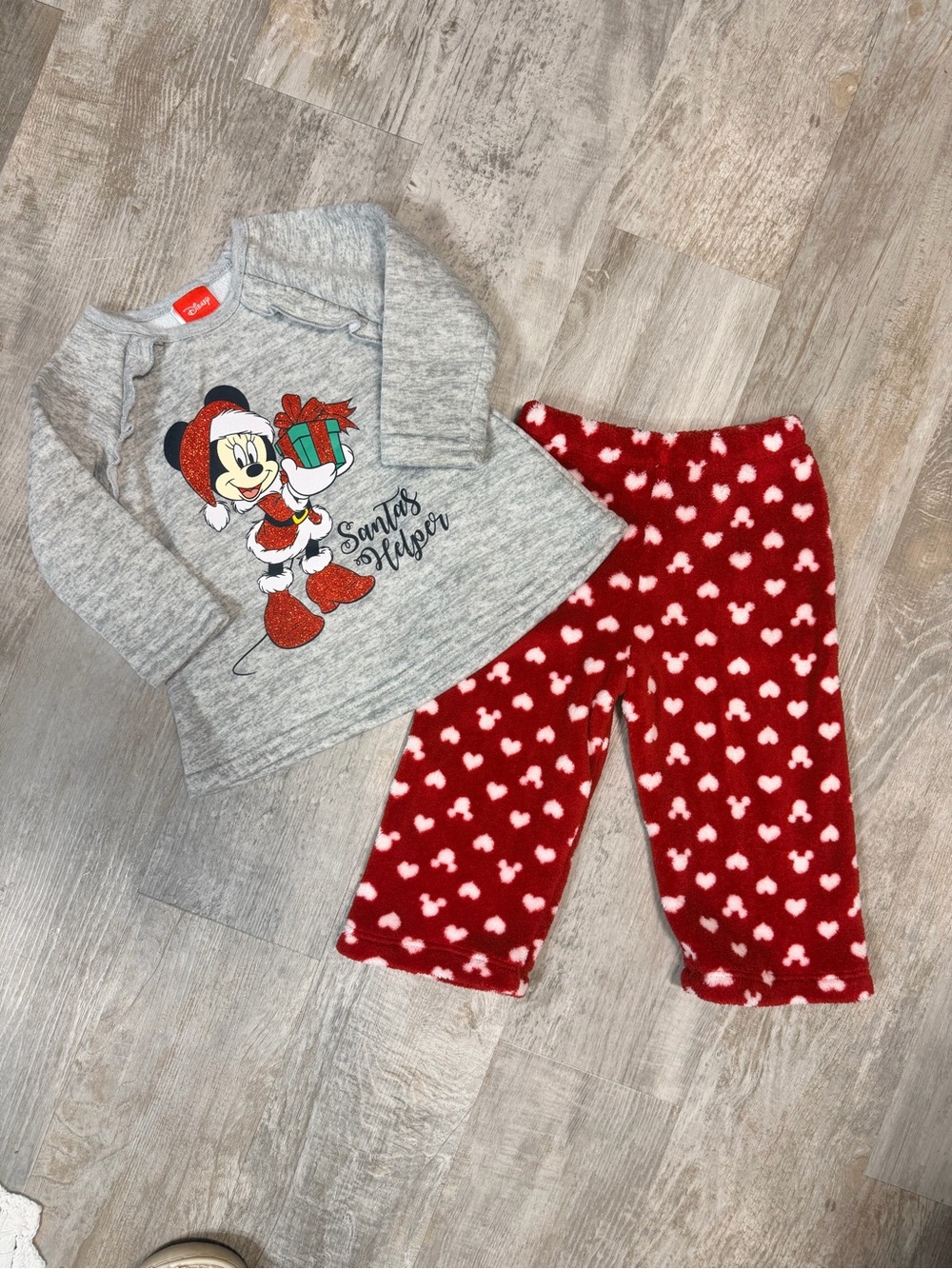 Disney Kids Gray Minnie 'Santa's Helper' Top & Red Pants